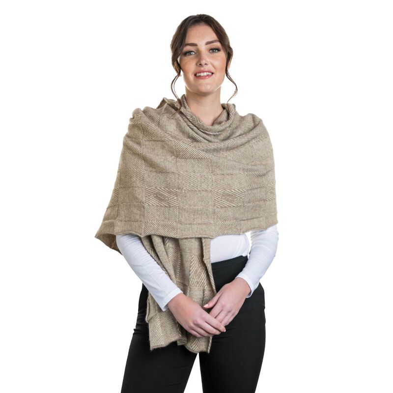 Brushtail Jacquard Wrap image number 1